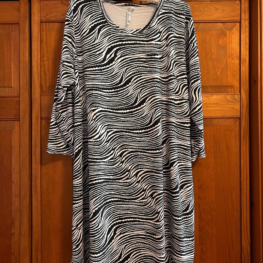 Lulu B size 1X dress